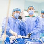 عملية رفع جذري للكلى تُنقذ مريضًا من ورم كبير في مستشفى الإمام الحجة (عج) الخيري