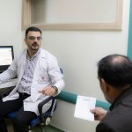 رعاية متخصصة لآلام المفاصل والروماتيزم في مستشفى الإمام الحجة (عج) الخيري