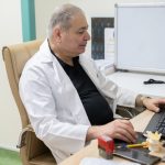 أخصائي جراحة العمود الفقري د. إسحاق لطوف يعود إلى مستشفى الإمام الحجة (عج) الخيري في كربلاء