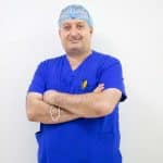 إعادة جريان الدم للساقين: تدخل قسطاري ناجح ينهي خطر البتر لمريضين في السبعينات