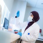 حين تتحدث الدقة بلغة العلم: مختبر التحليلات المرضية في مستشفى الإمام الحجة (عج) الخيري