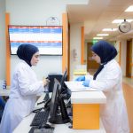 عطاء مهني وإنساني متكامل: التمريض في خدمة المرضى الراقدين