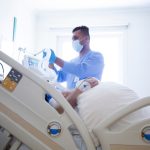 العناية المركزة في مستشفى الإمام الحجة (عج) الخيري: جاهزية متواصلة للحالات الحرجة