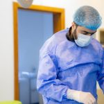 أعراض غير تقليدية تكشف جلطة قلبية: تدخل عاجل ينقذ حياة مريض في مستشفى الإمام الحجة (عج) الخيري