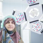 بعد تعسر الولادة الطبيعية: مستشفى الإمام الحجة (عج) الخيري ينقذ سيدة باكستانية بعملية قيصرية طارئة